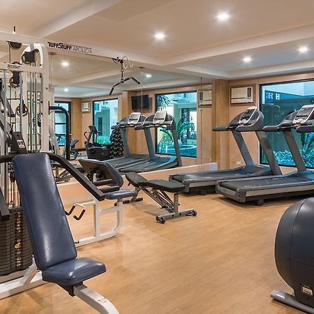 Henann Regency Resort And Spa Balabag  Exterior photo A gym at a hotel