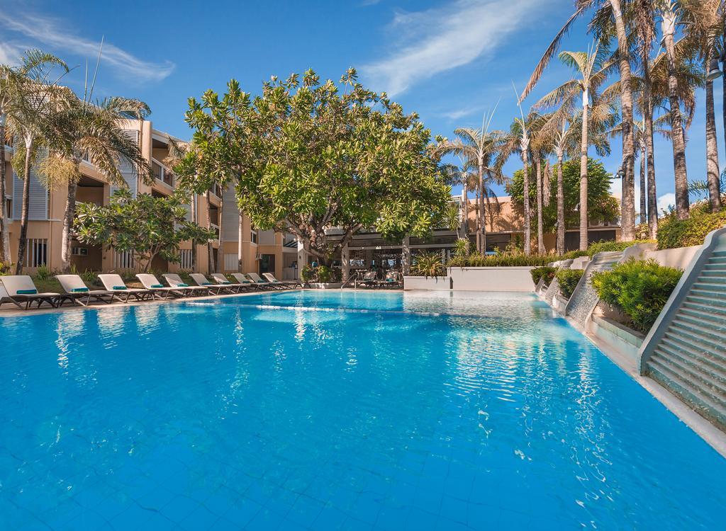 Henann Regency Resort And Spa Balabag  Exterior photo The pool at the hotel